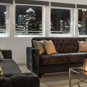 Canarywharf By Sleepy , London United Kingdom