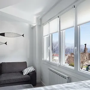  Apartment Balentziaga